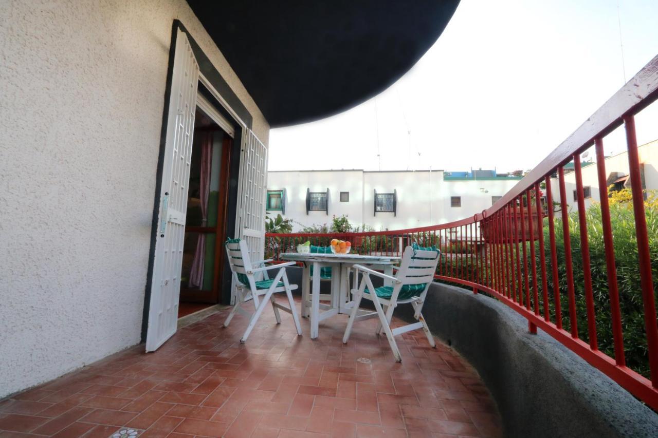 Bari Suite Apartment Barone 12 Free Parking Kültér fotó