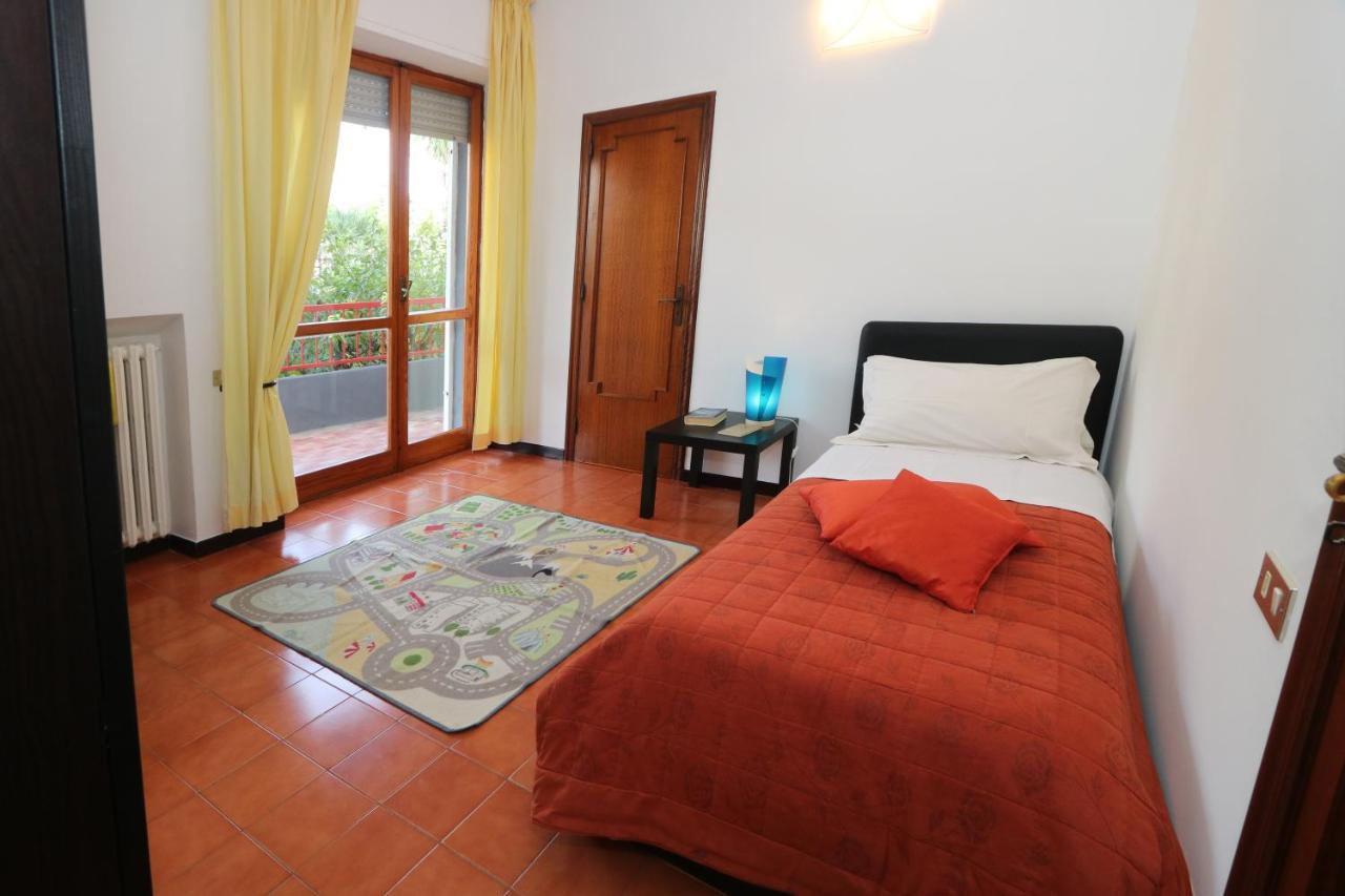Bari Suite Apartment Barone 12 Free Parking Kültér fotó